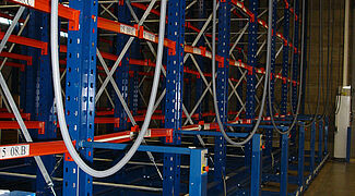 mobile cantilever racking